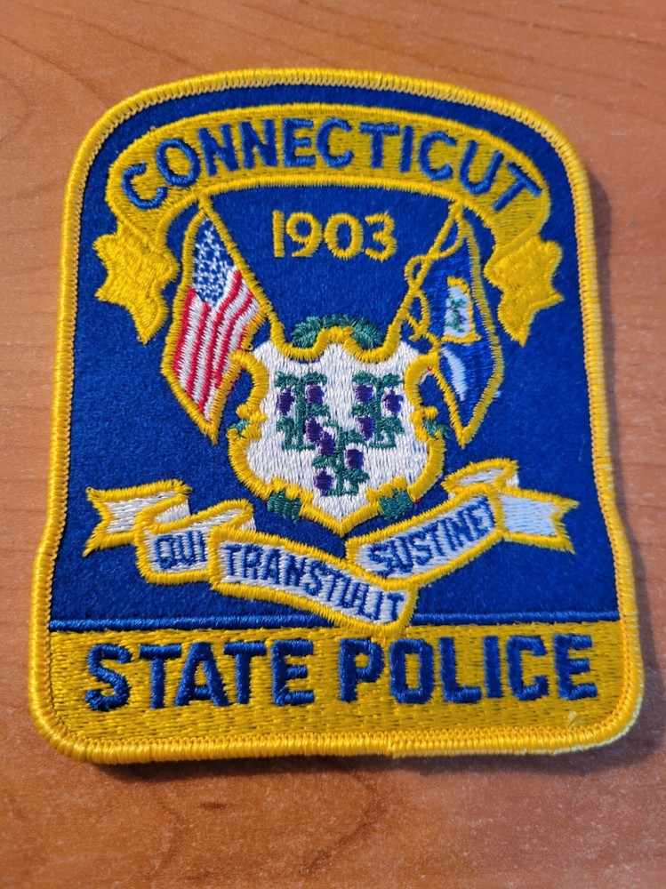 Connecticut State Police Shoulder Patch (Felt Background) 