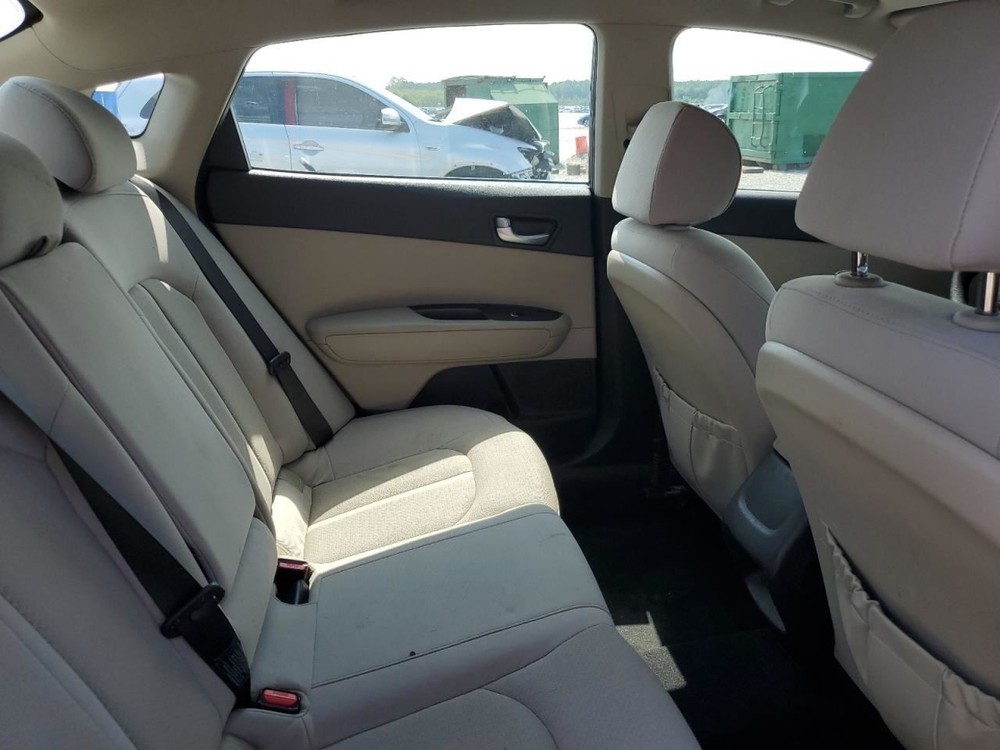 OPTIMAKIA 2016 Glove Box 4828236