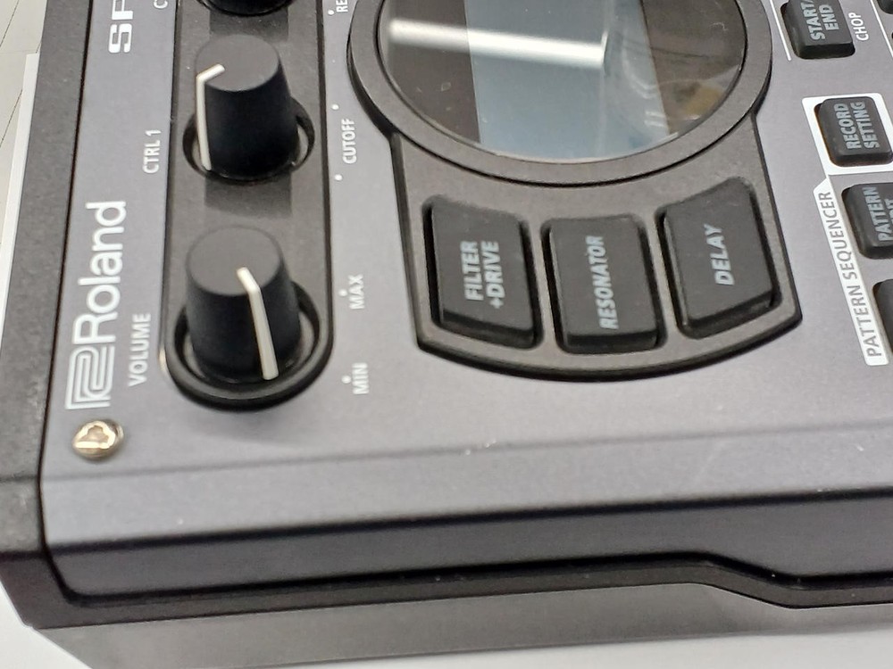 Roland SP-404MKII Creative Sampler 16GB Memory SP-404MK2 AC Adapter