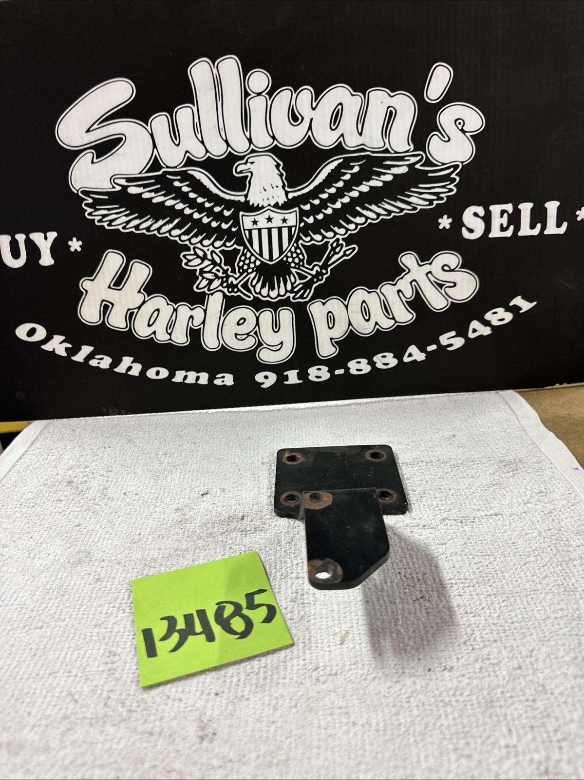 Harley Vance And & Hines Touring Exhaust Mount Bracket Used Header Head Pipe