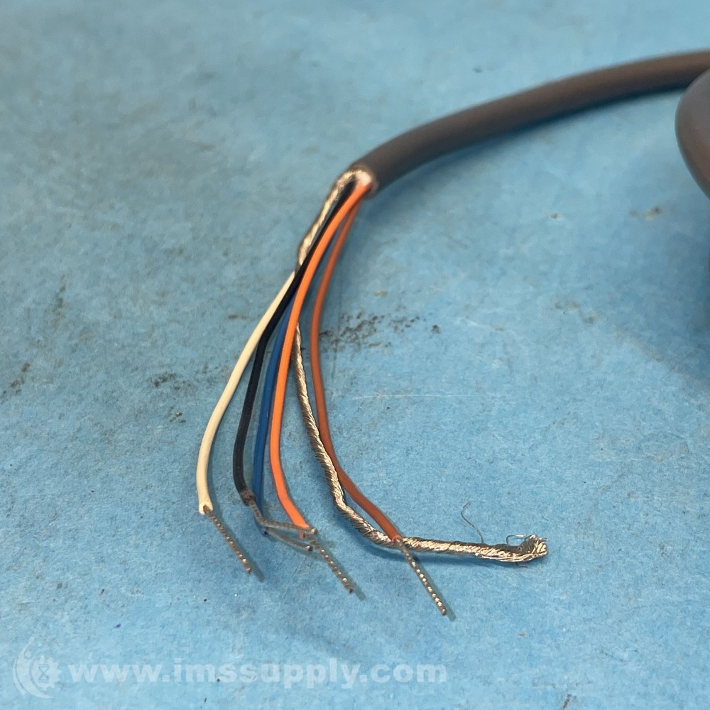 Omron E6C2-CWZ3E Rotary Encoder FNOB