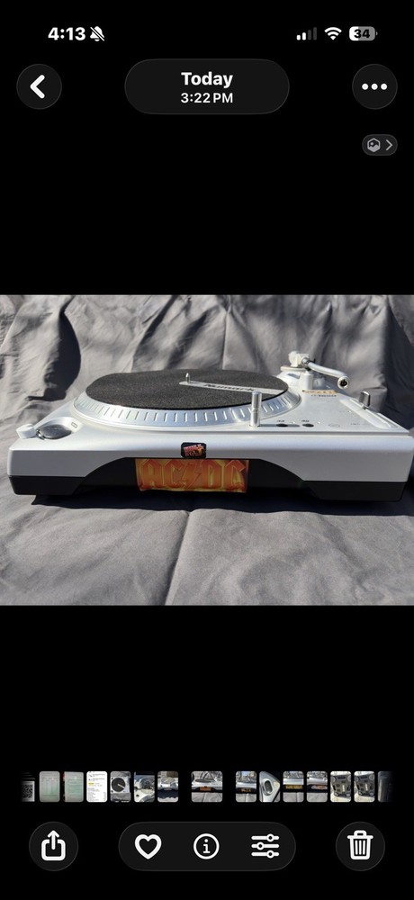 Numark TT1650 professional turntable.