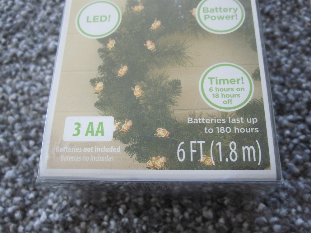 Santa 3 function 18 LED light sets new in package