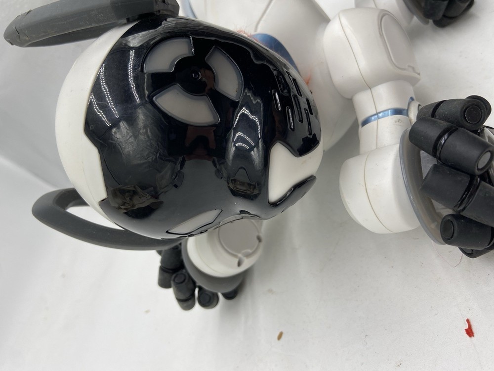 WowWee CHiP Robot Toy Dog - Model 0805 - Untested