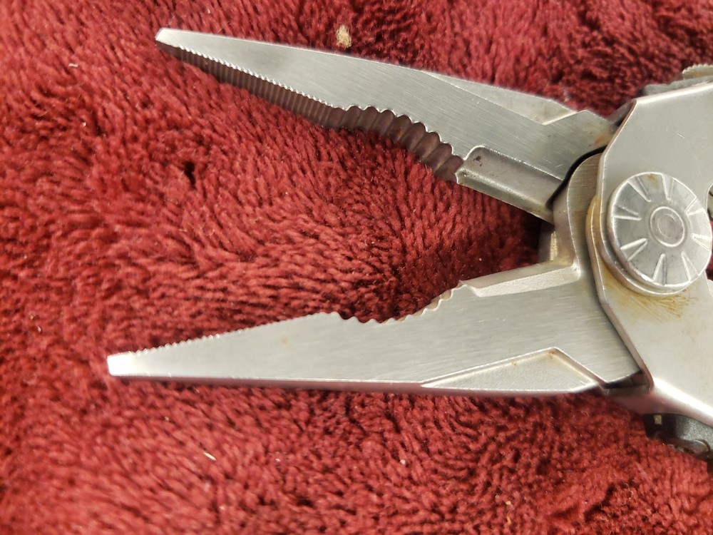 🔪🔪🔪 Gerber Diesel Multi-Tool knife pliers s