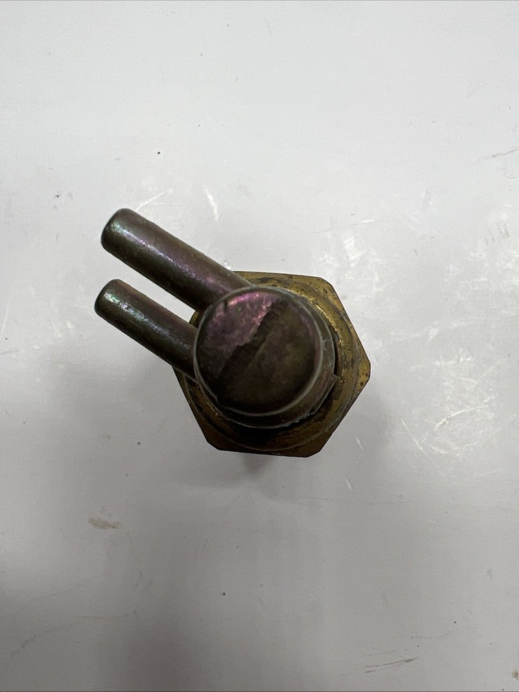 Borg Warner EC915 - 2 port Vacuum Switch