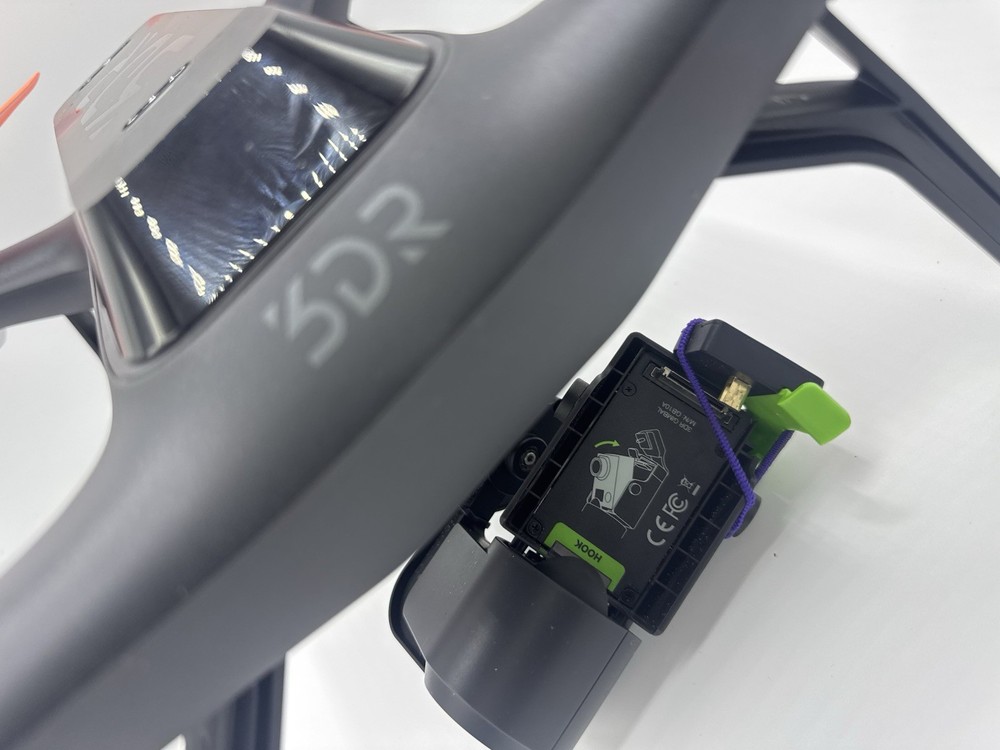 3DR Solo Smart Drone Bundle with Controller , Official 3DR Backpack great cond.