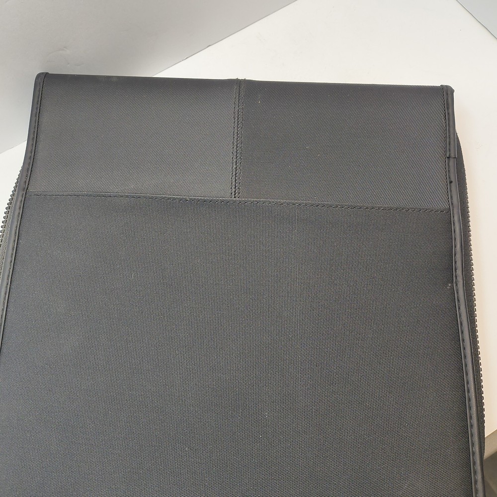 CD Projects 128 Disc DVD/CD Carry Case Binder Storage Black zip