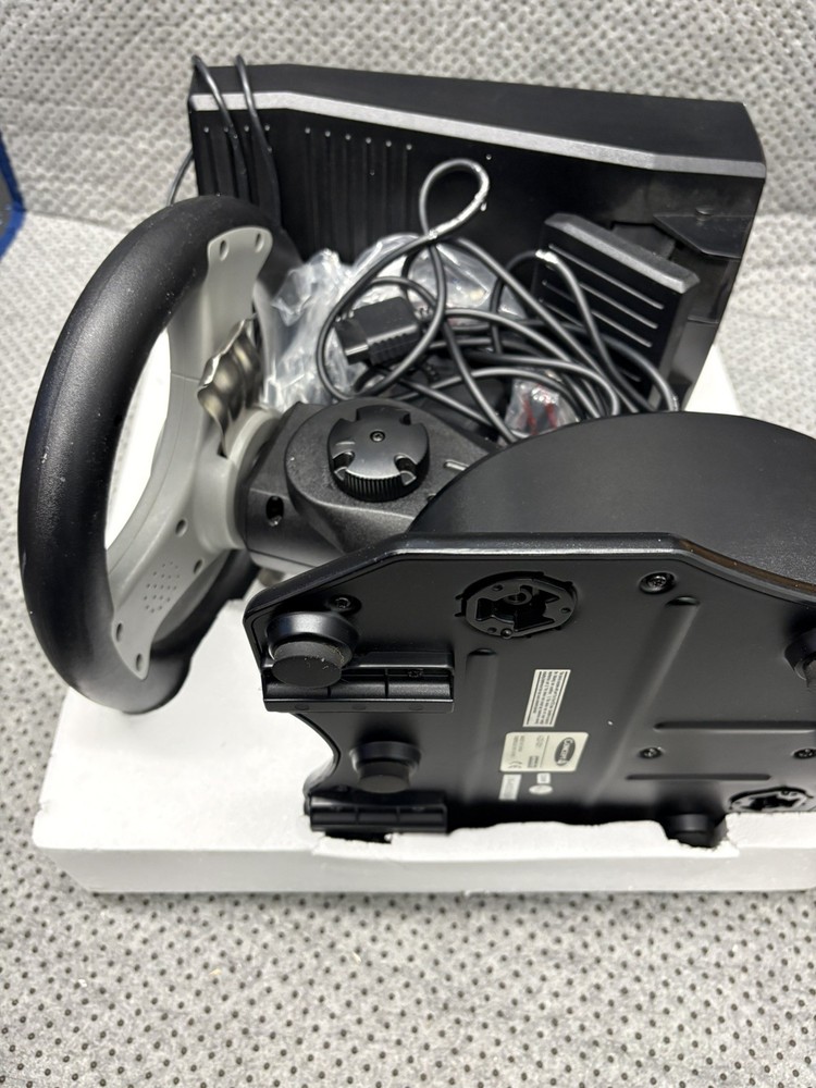 Interact Concept 4 Racing Wheel with foot pedals