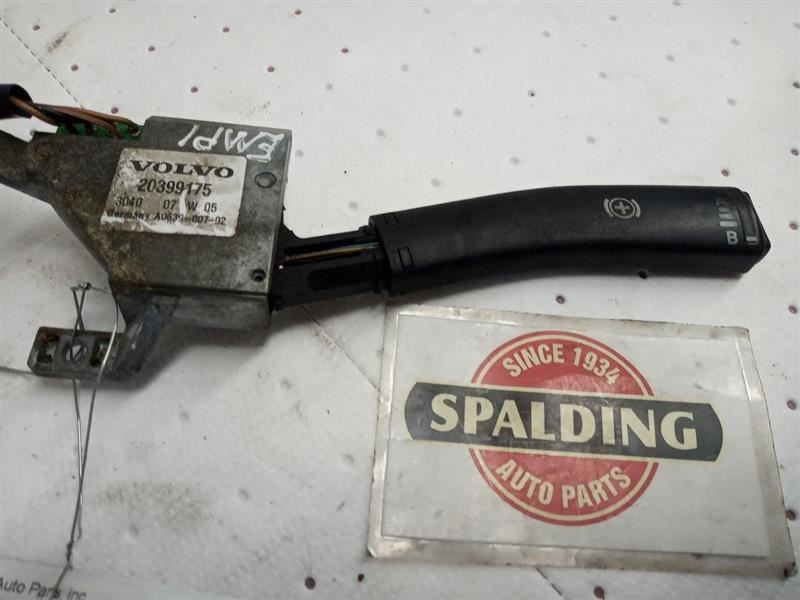 2008 Volvo VNL Engine Brake Switch  20399175  ( 9865427