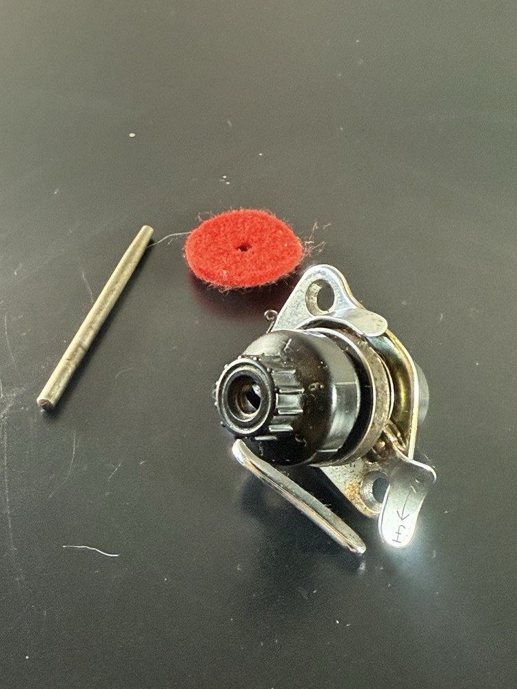 PFAFF 130 ZigZag Sewing Machine Original Part - Tread Tens Assembly