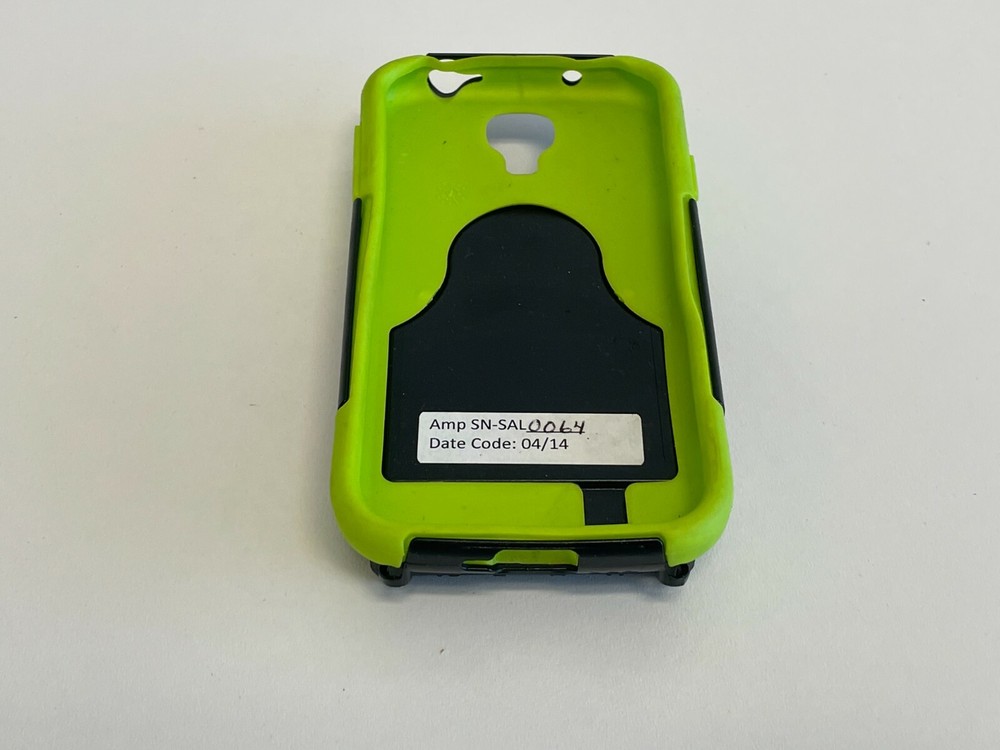 L12: Saltillo Nova NOVA5.2-D+ Case/Speaker