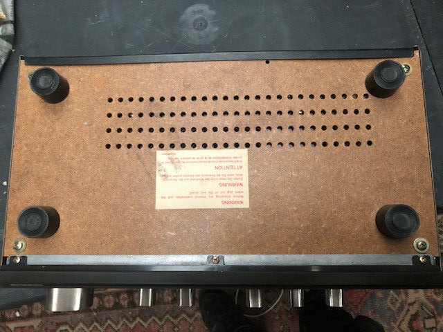 Sharp SM-1122 Stereo Amplifier 5 Pin Din Inputs .Spares/Repairs