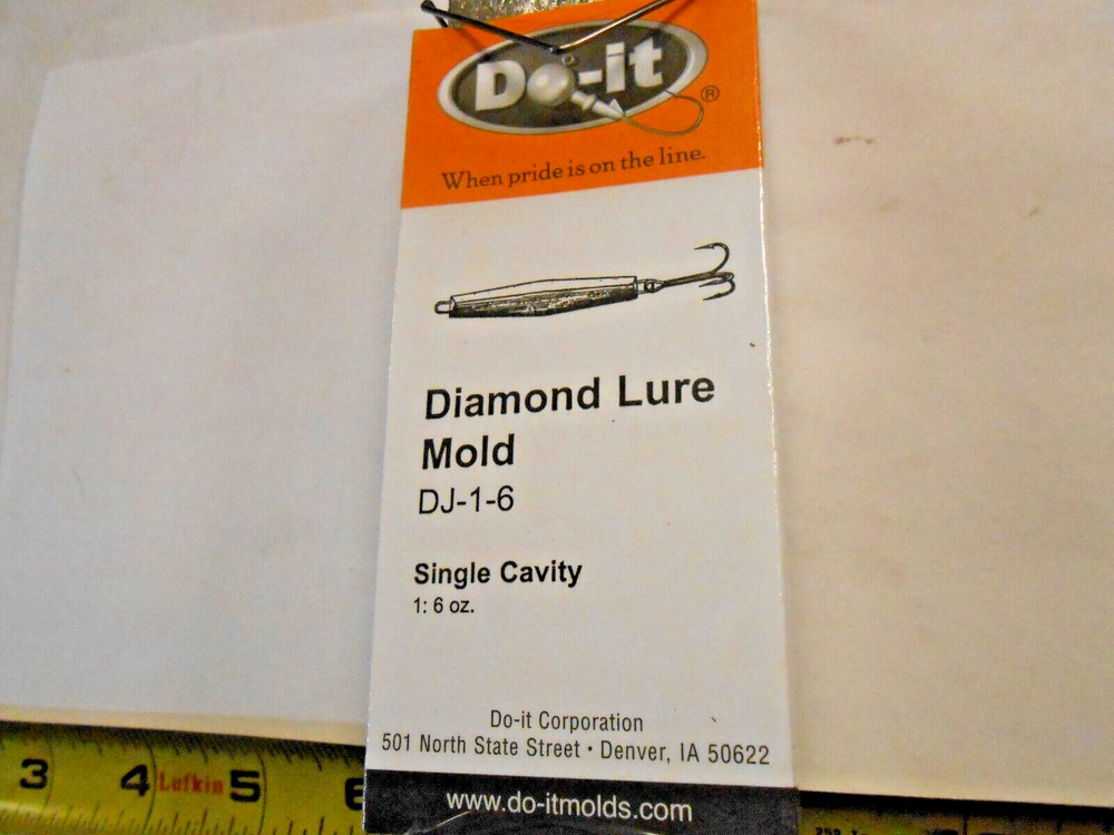 3208 DO-IT Diamond Lure Mold 6 oz