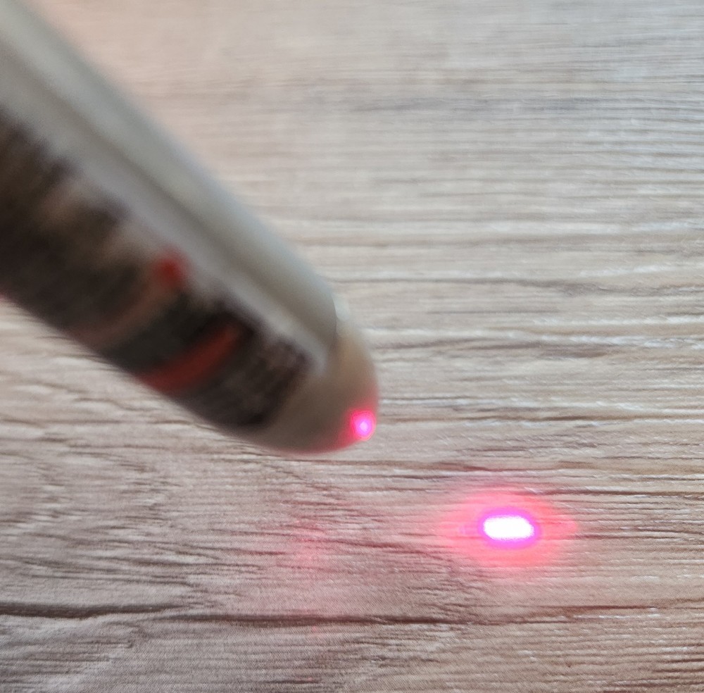 Vintage Opcom Pen Style Red Laser Pointer 630-680nm