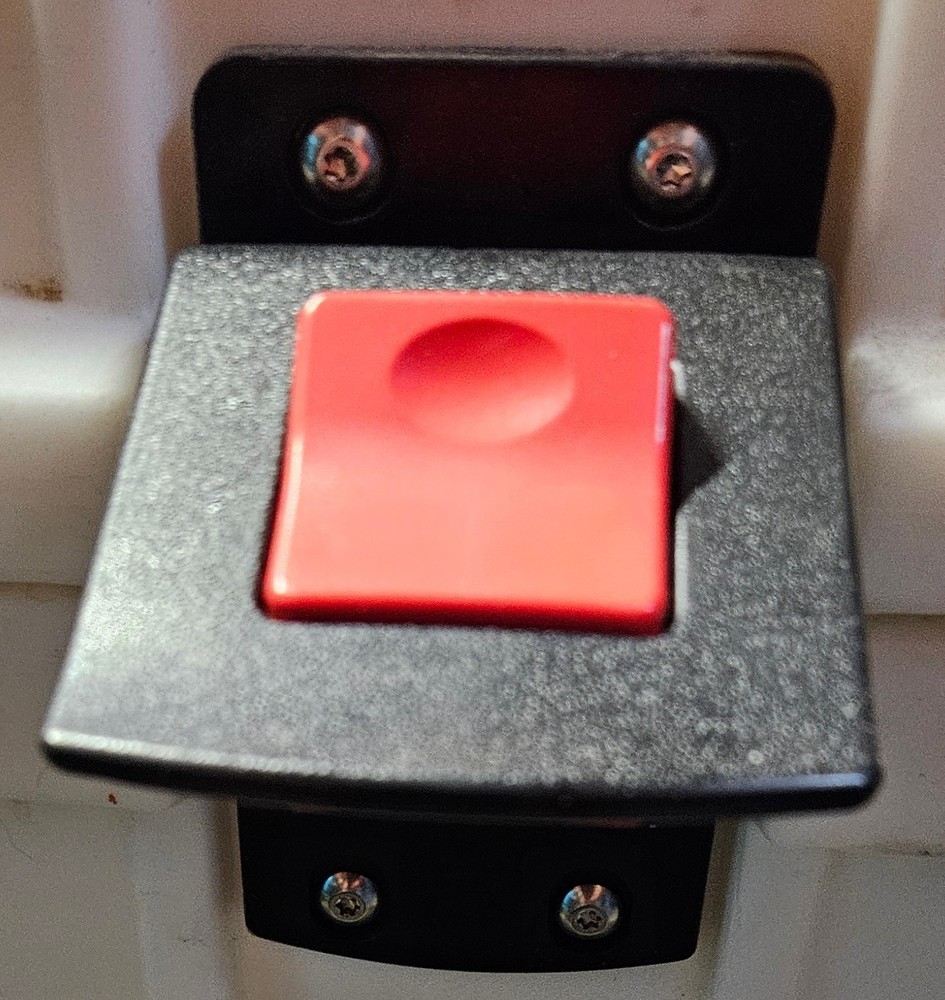 Pelican Elite 95 QT Cooler With Two Baskets