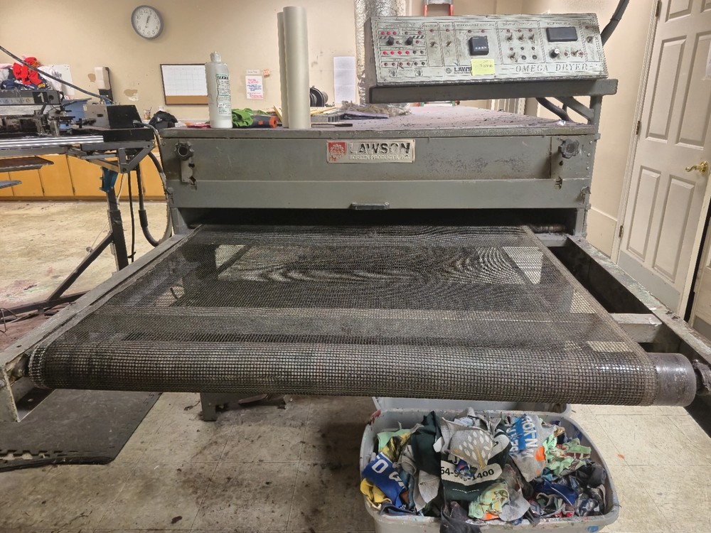 Automatic Screen Printing Press Machine 6 Color, 8 Station With Everything Inc.
