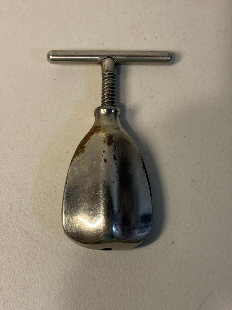Vintage Nutcracker Table Handheld Swivel NUTCRACKER Vice T Bar Screw