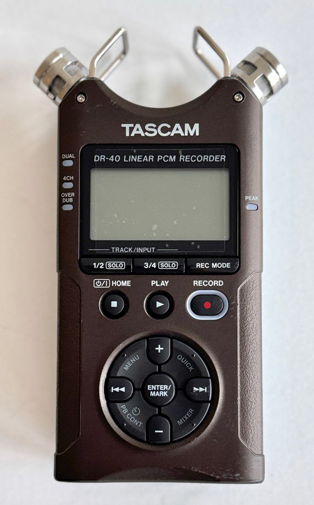Tascam DR-40 Linear PCM Recorder