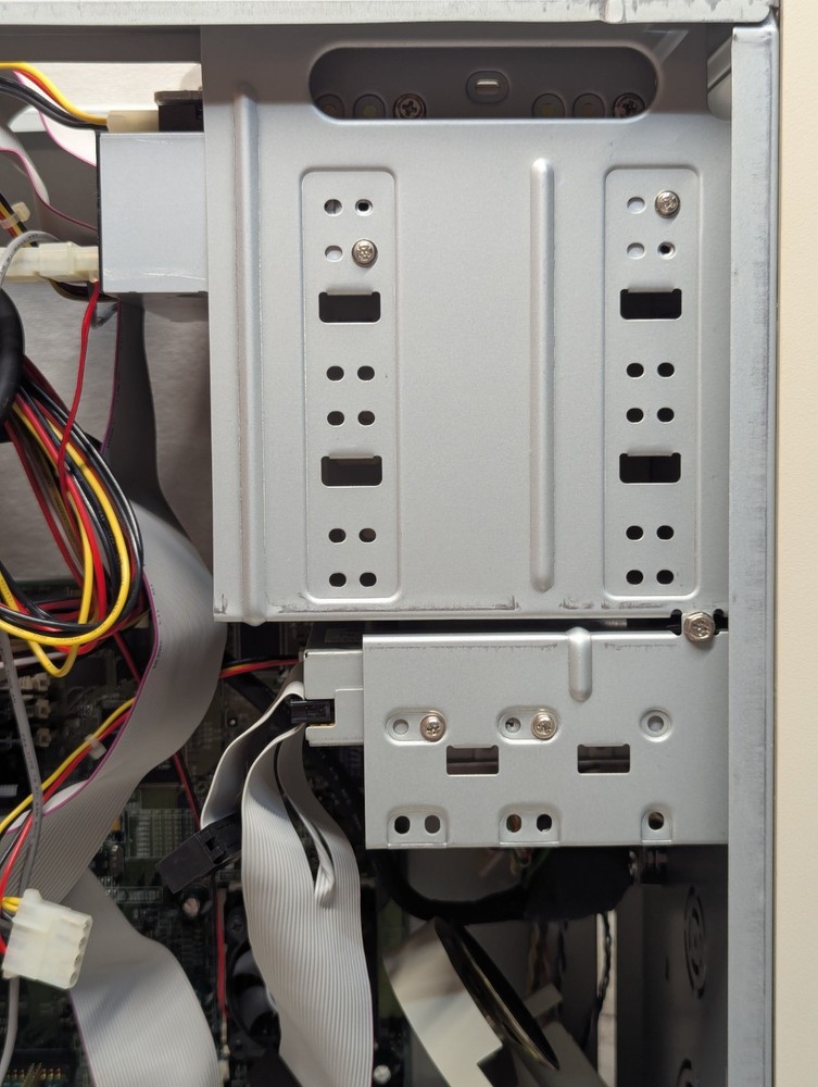 VINTAGE DESKTOP COMPUTER Tower A Open Tested See Pictures