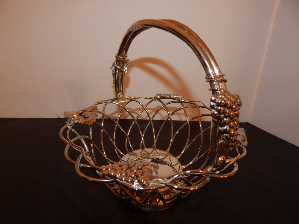 Studio Silversmiths Silver Plated Wire Basket w/ Swivel Handle & Grape Vine Deco