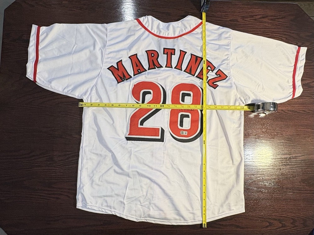 Cincinnati Reds, Nick Martinez, Signed Custom Jersey, Beckett Authenticated