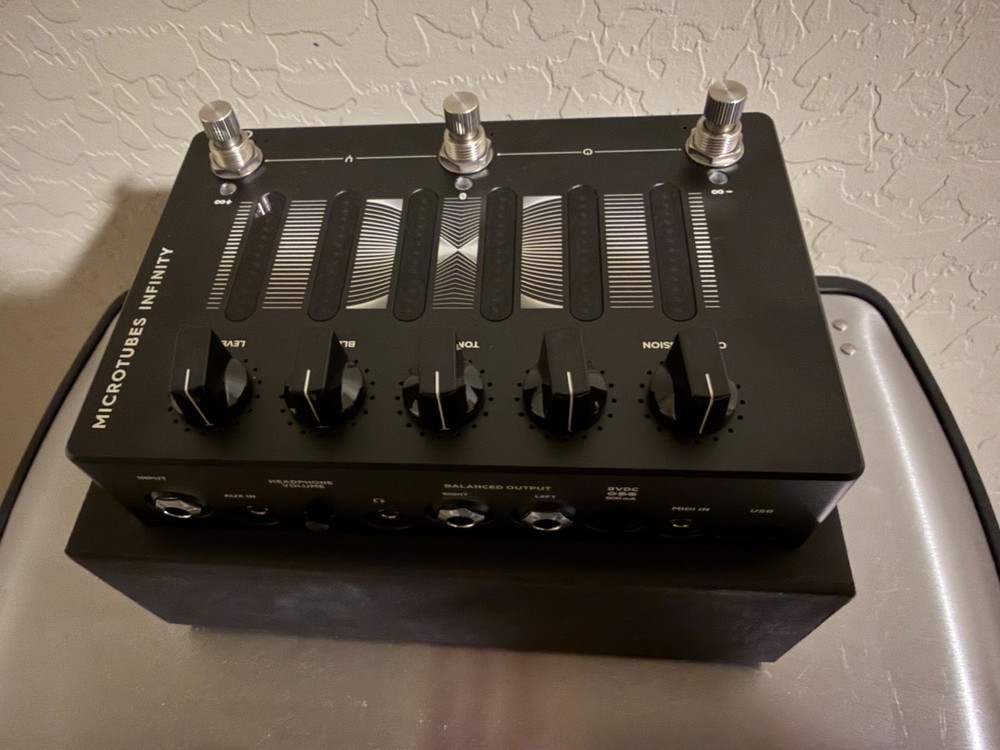 Darkglass Microtubes Infinity Preamp/Distortion/Audio Interface