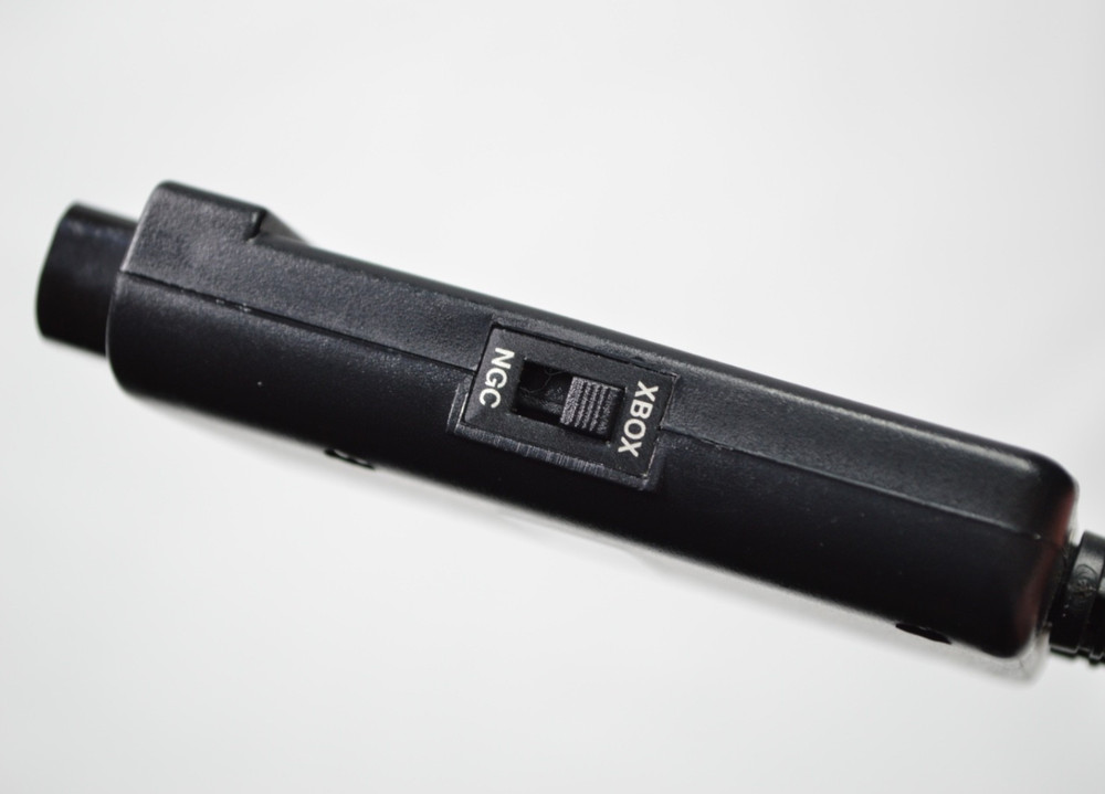 Universal Controller Adapter Converts PS2 Remote To XBOX Or Nintendo Gamecube