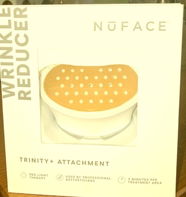 NuFace TRINITY+ LED Red Light Wrinkle Reducer Attachment *NEW IN BOX*