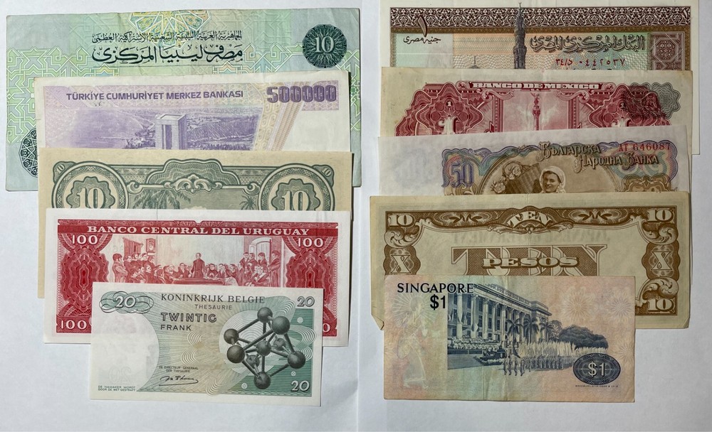 Old interesting foreign currency 15 pcs. (#821) mixed grades