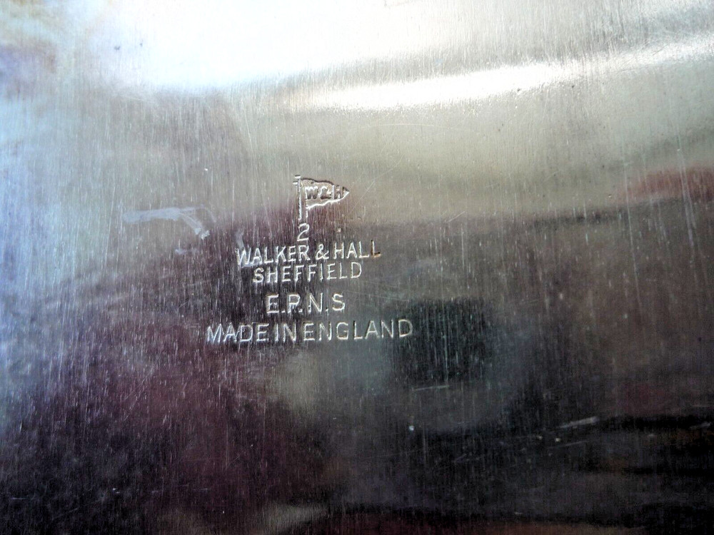 Walker & Hall Sheffield EPN Silver Serving Try 36cm Diameter