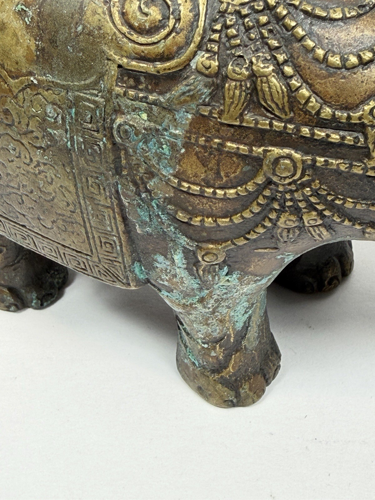 Vintage Chinese Bronze Elephant Censer Incense Burner Vase 7.5” Tall Heavy