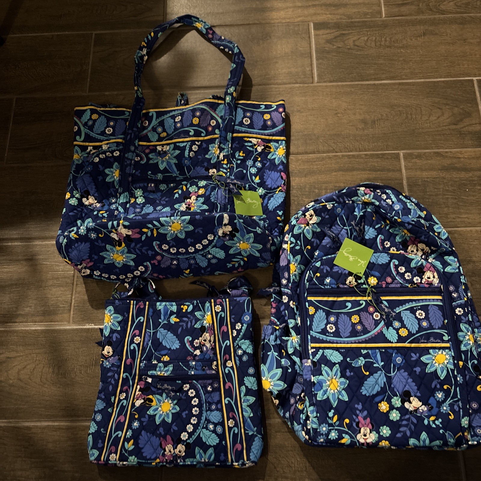 Vera Bradley Dreaming With Mickey Bag Set New With Tags