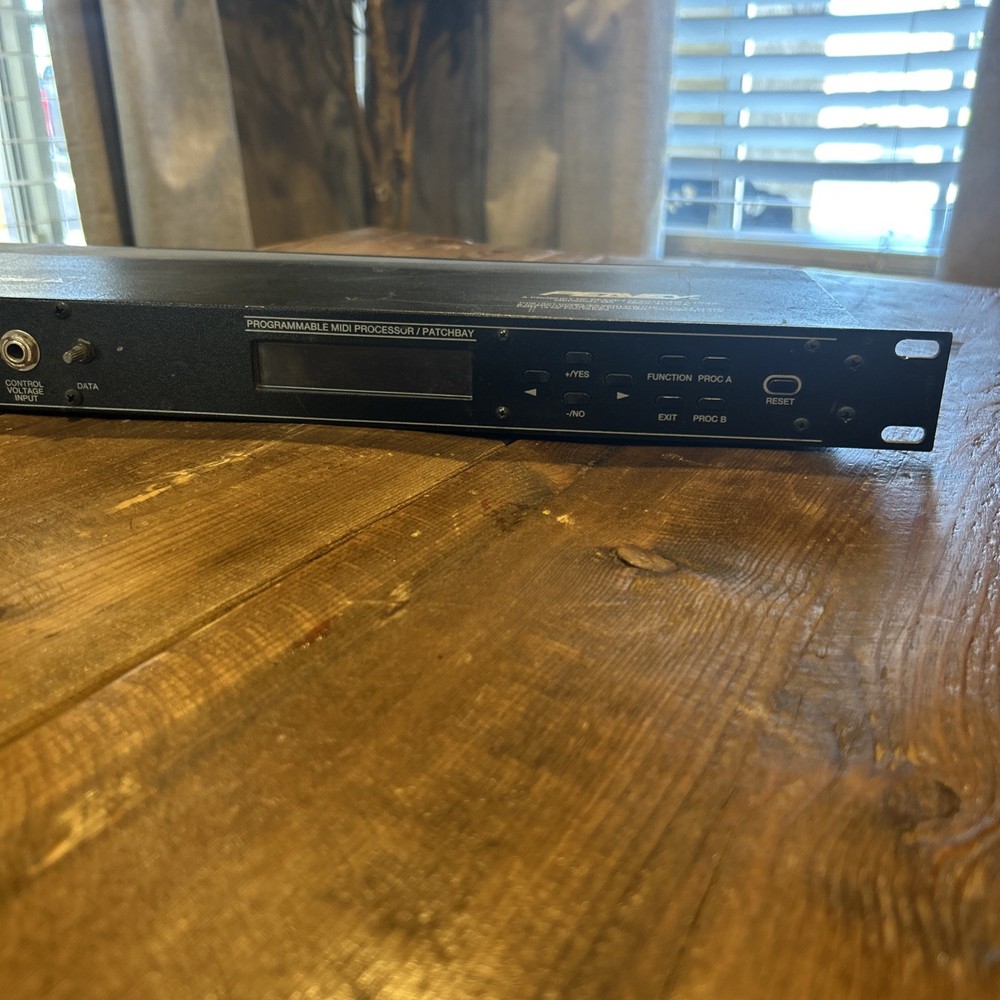 Peavey MIDi master II