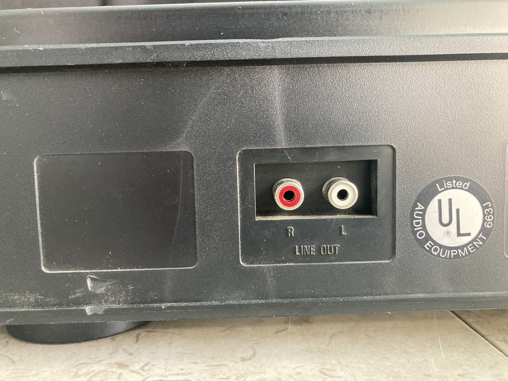 Denon DCD-610 PCM Audio Super Linear CD Player .*AUDIOPHILE!*
