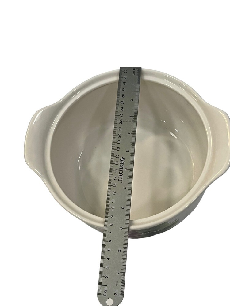 3 Quart Round Covered Casserole Vintage Grape (Rust Sponge Border) NWT