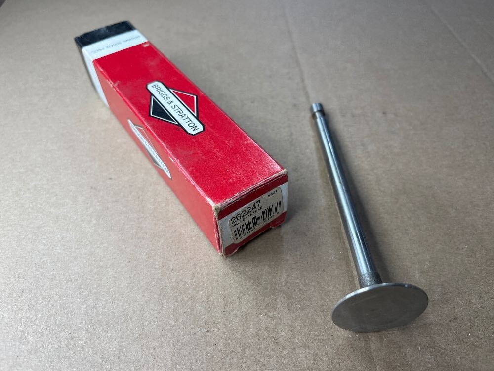 Briggs & Stratton 262247 INTAKE VALVE