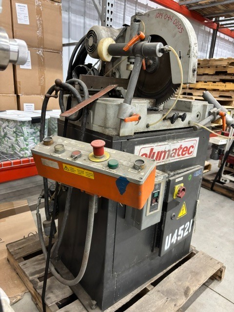 Elumatec saw