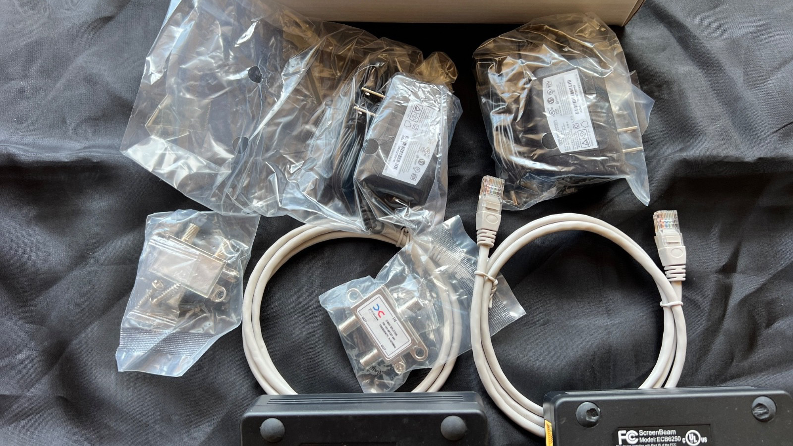 ScreenBeam MoCA 2.5 Network Adapter Model: ECB6250K02