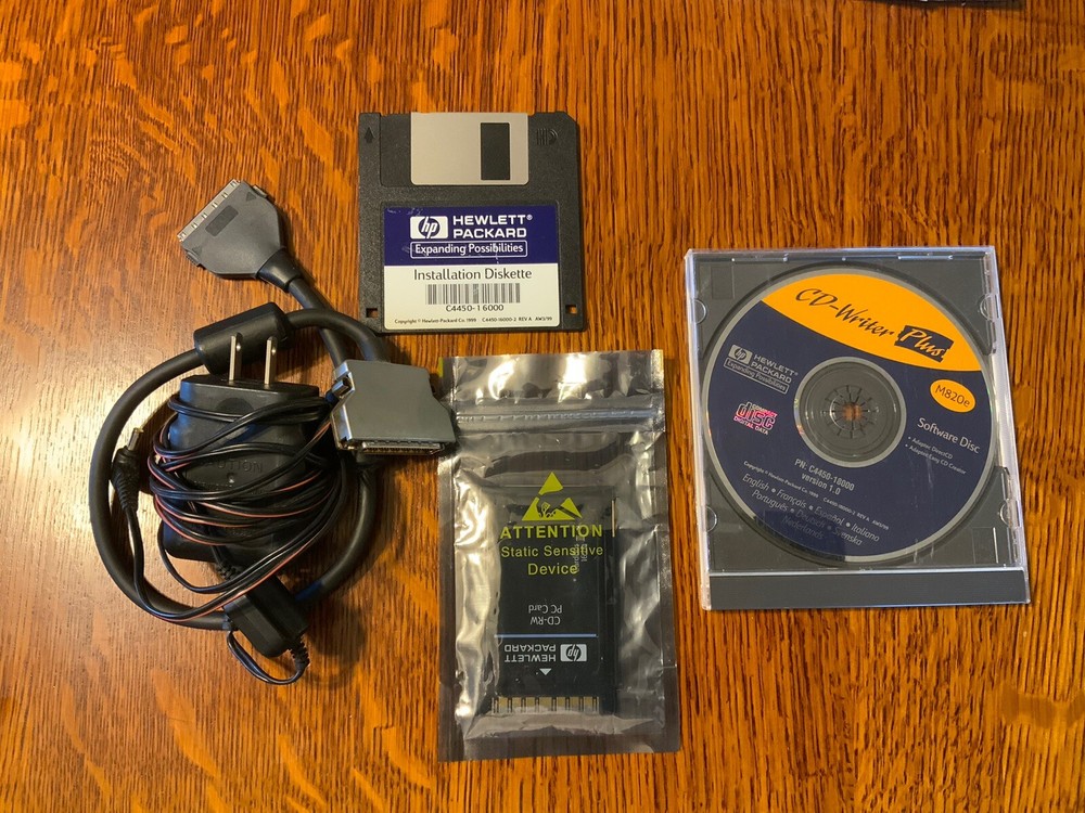 hp cd-writer plus m820e w/Adaptec Software