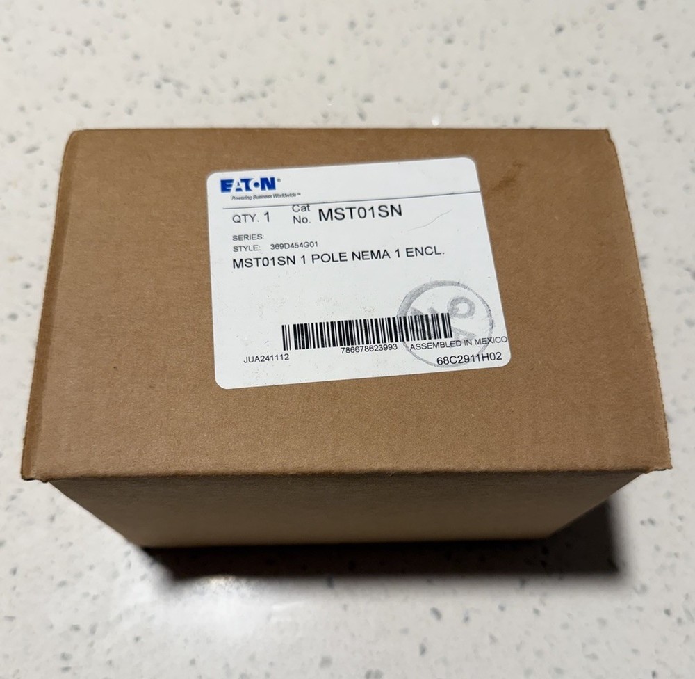 Eaton MST01SN 1 Pole Starter Toggle Operator Switch