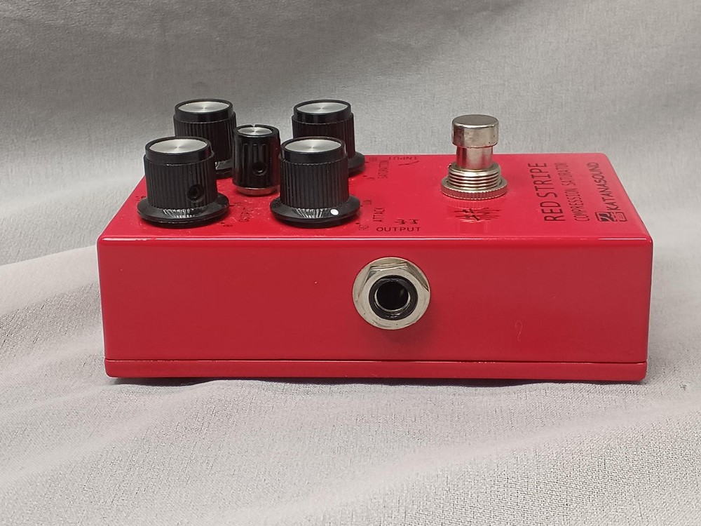 KATANASOUND Model: Red Stripe