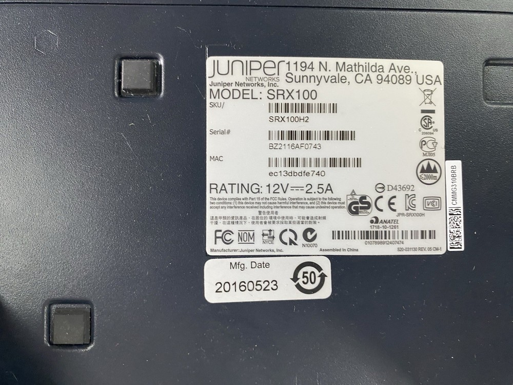 Juniper Networks SRX100 SRX100B 8-Port Security Gateway Firewall