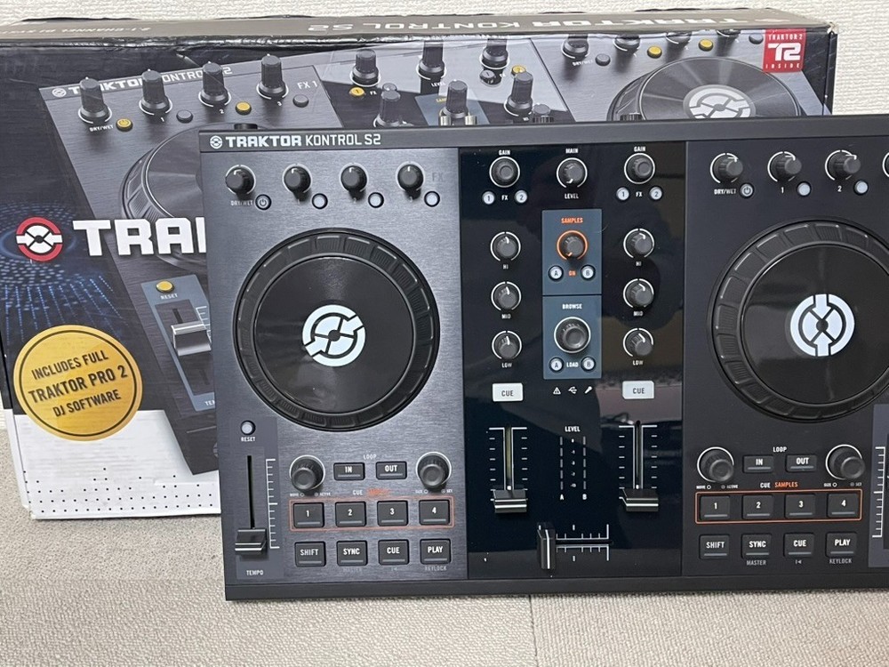 Native Instruments Traktor Kontrol S2 MK1 DJ Controller 2-Channel with Adaptor