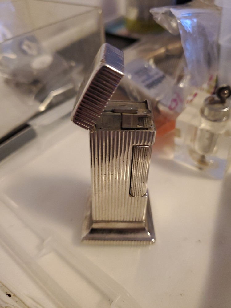 DUNHILL ROLLALITE TOWER TABLE LIGHTER VINTAGE RARE TOP