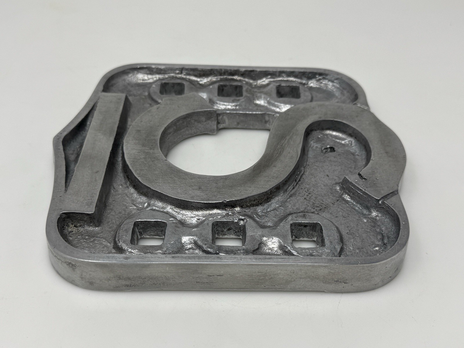 SEAGRAVE Fire Truck Front Bumper Emblem Nameplate Logo Badge Firetruck Metal