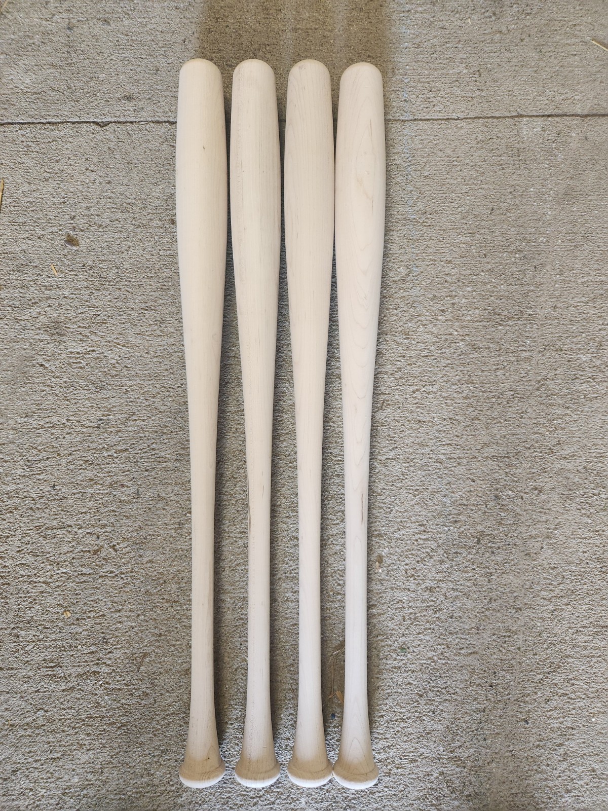 4 PACK TORPEDO MODEL BASEBALL BATS BLEMS 33"