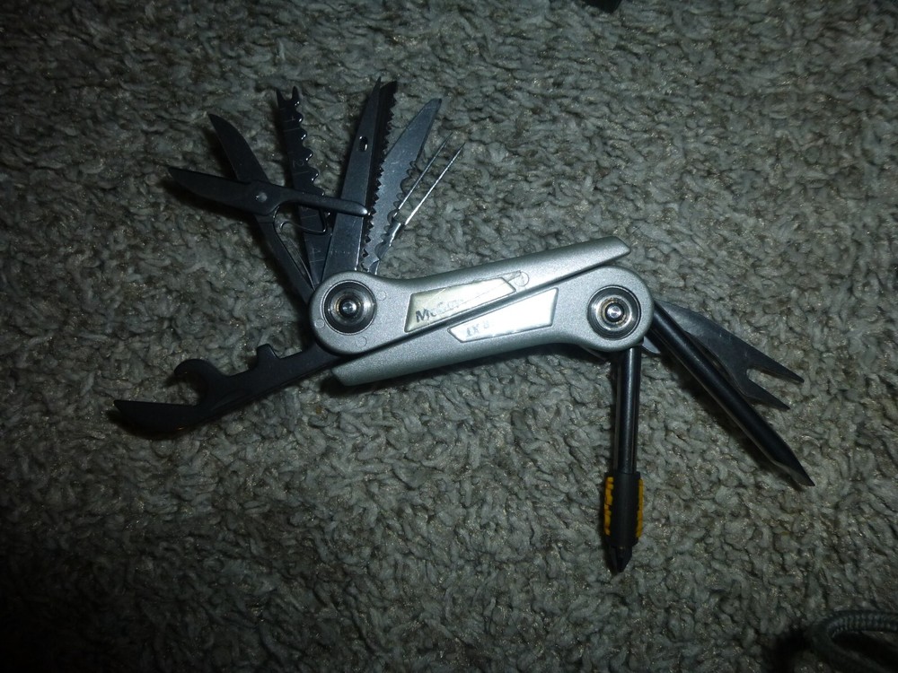 Eddie Bauer Topeak Mcguyver XT Tool Real Gear 16 SS Tools Multi Function