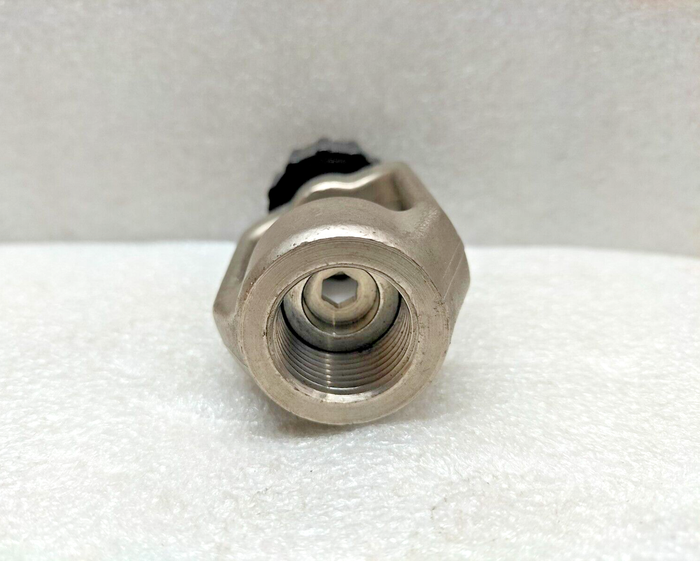 SCUBA AIR TANK REFILL ADAPTER