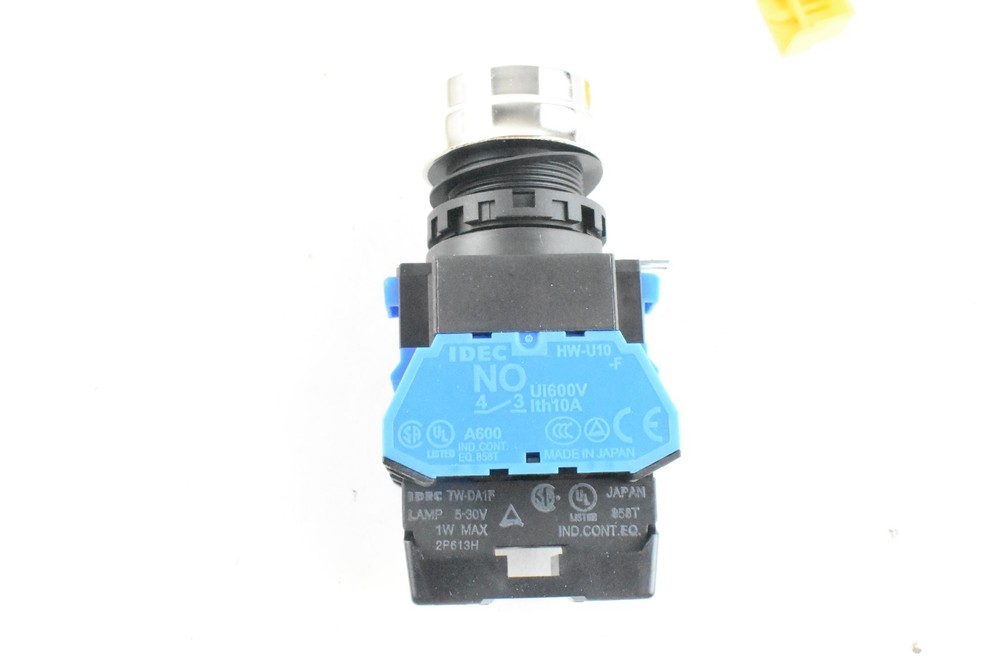 Idec HW4L-M1F20QD-A-120V